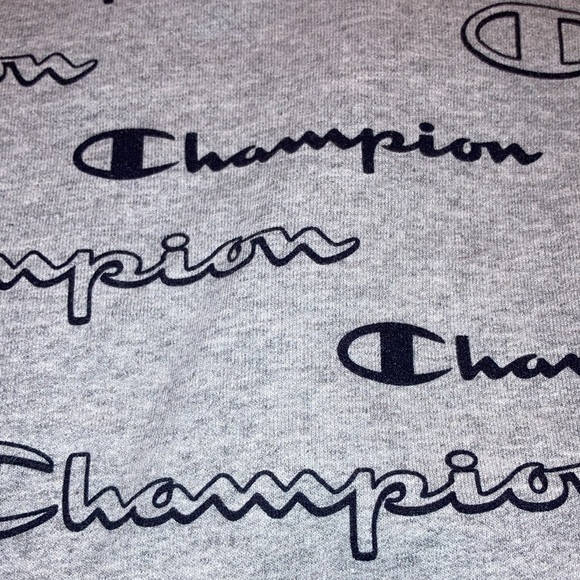 Men’s xl champion hoodie - Picture 7 of 8